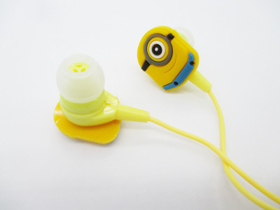 A Connect Z Minions Cartoon Design AcZ Best Quality sound Base AR-77 Wired Headset With Mic(Yellow)