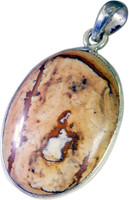 Riyo Pendants & Lockets