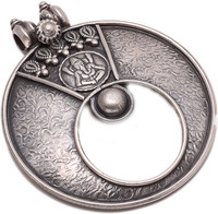 Jewels India Pendants & Lockets