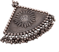 Jewels India Pendants & Lockets