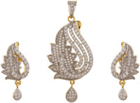 Moda Stella Pendants & Lockets