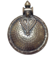 Jewels India Pendants & Lockets