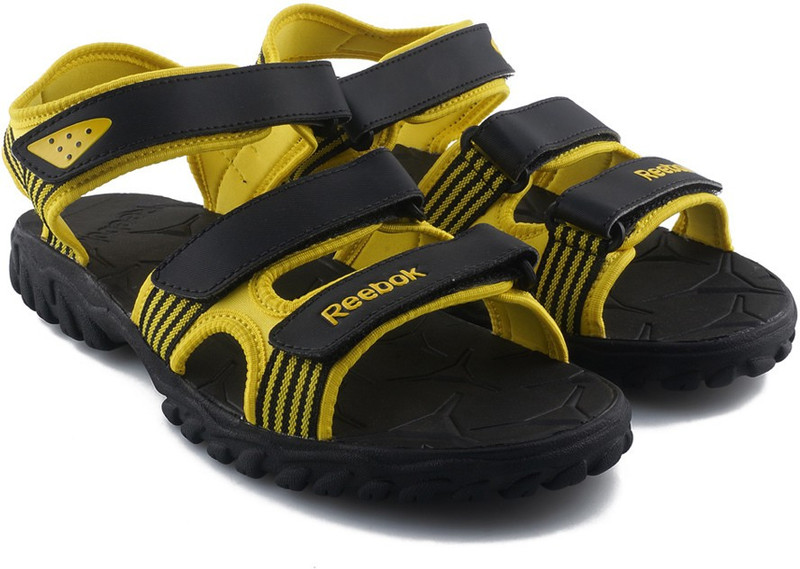 Reebok SUPREME CONNECT Men Black Sports Sandals SNDEHYGZAUT6KDRC