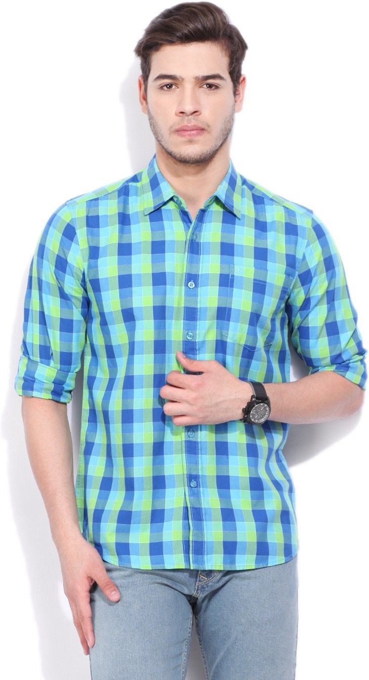 View Lee, Wrangler... T-Shirts, Jeans... exclusive Offer Online(clothing)