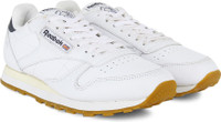 Reebok Cl Lthr Lp Men Running Shoes(White)