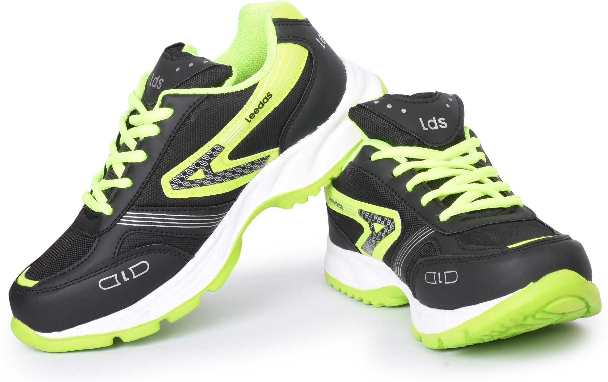 leedas sports shoes