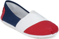 Action T27-Red Casual Shoes(Red) RS.319.00