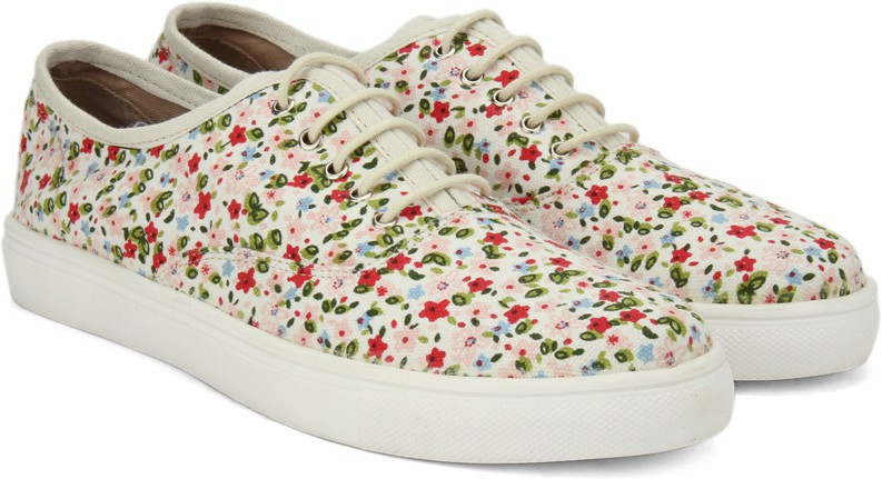 Deals - Burdwan - Reebok, Catwalk... <br> Shoes, Sandals...<br> Category - footwear<br> Business - Flipkart.com