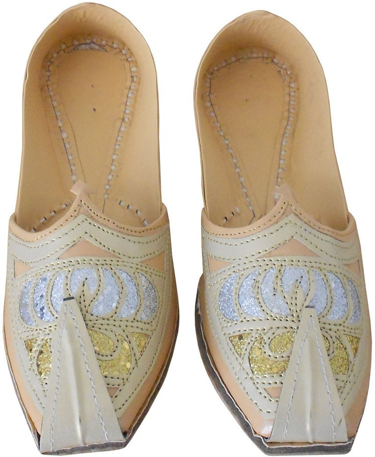 Kalra Creations Mojaris(Natural)