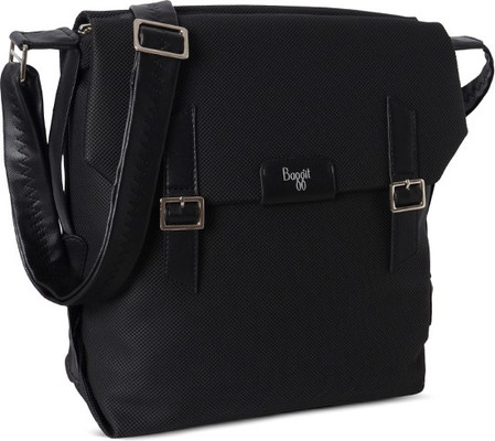 baggit black sling bag