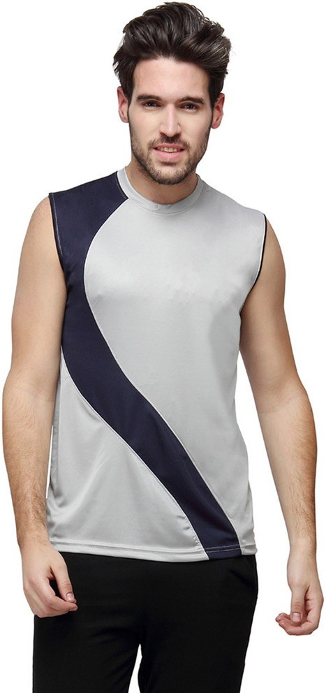 Deals - Burdwan - Mens T-Shirts <br> Reebok, Young Trendz...<br> Category - clothing<br> Business - Flipkart.com