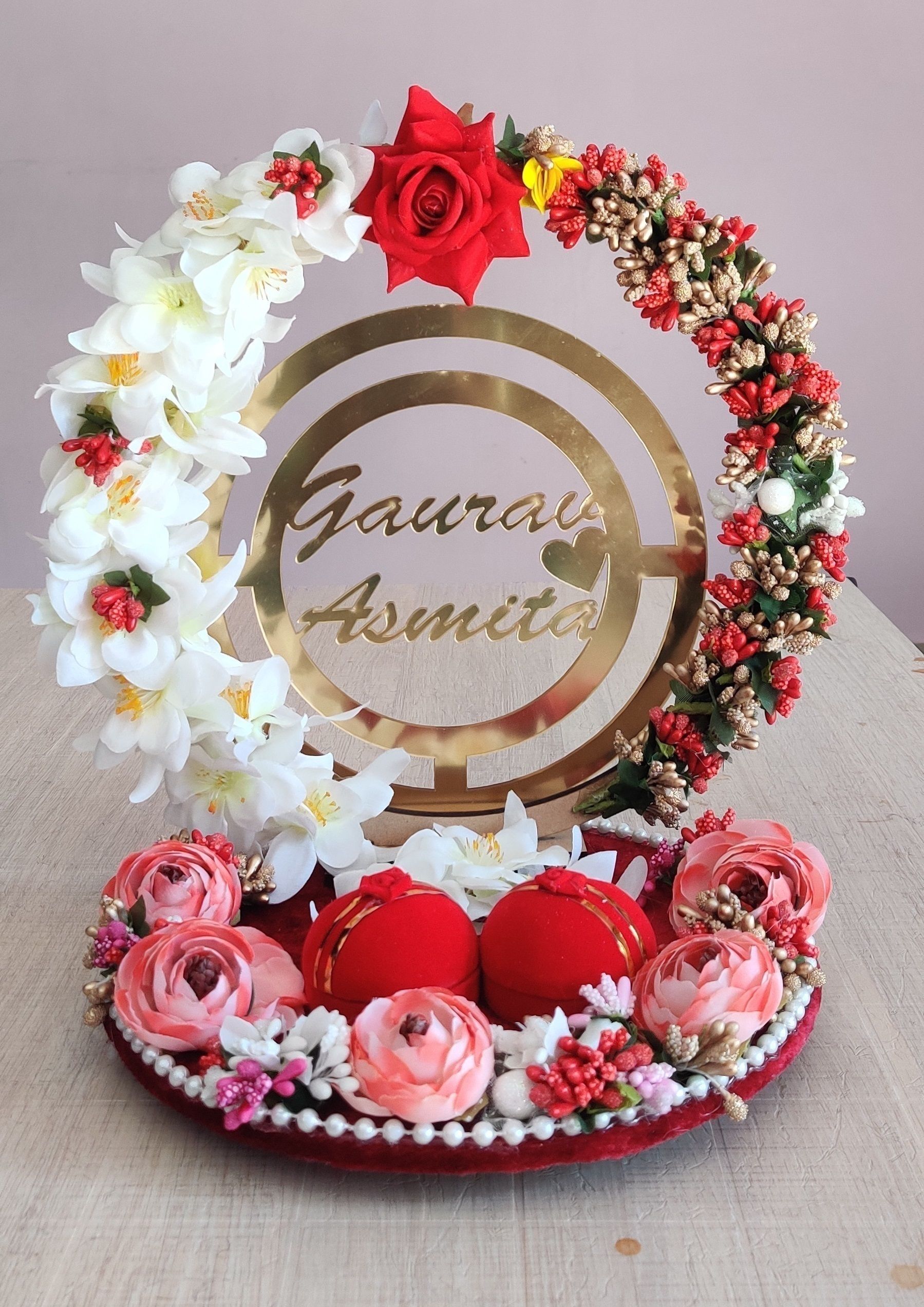 Customize Engagement Ring platter with beautiful Floral work