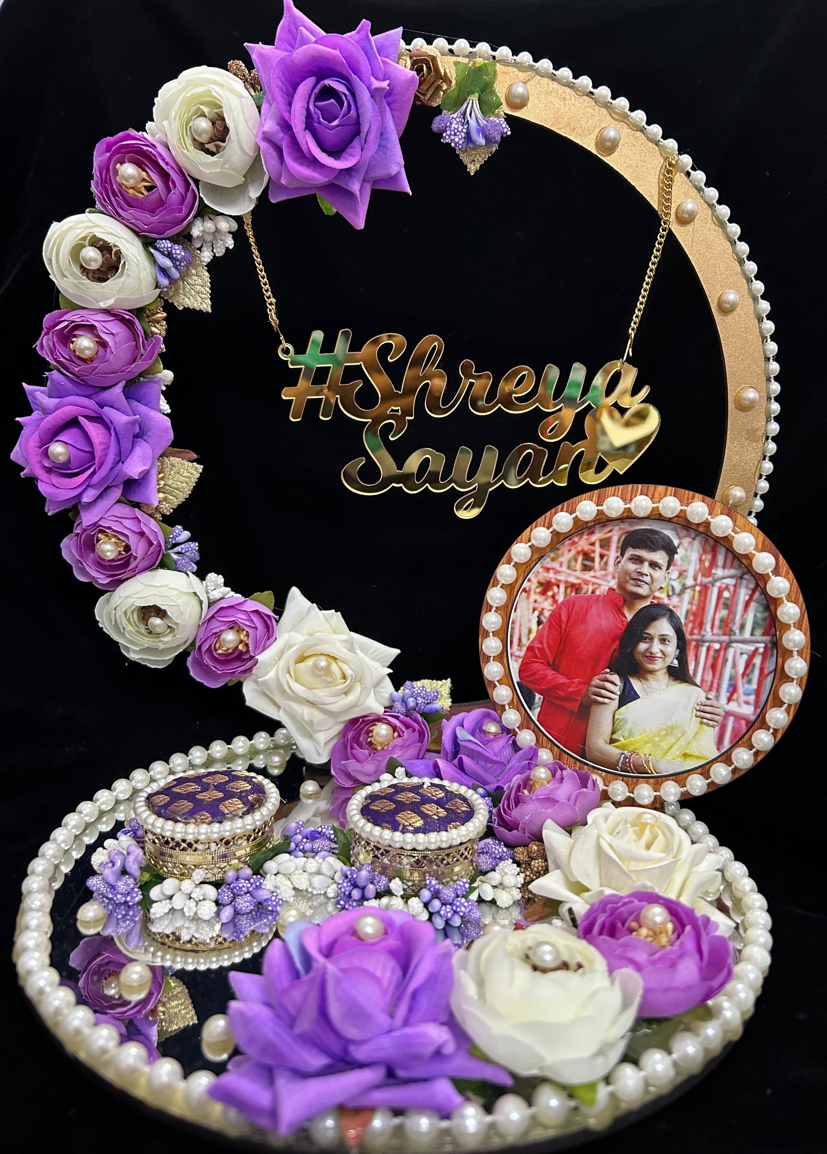 Customize Engagement Ring platter with beautiful Floral work