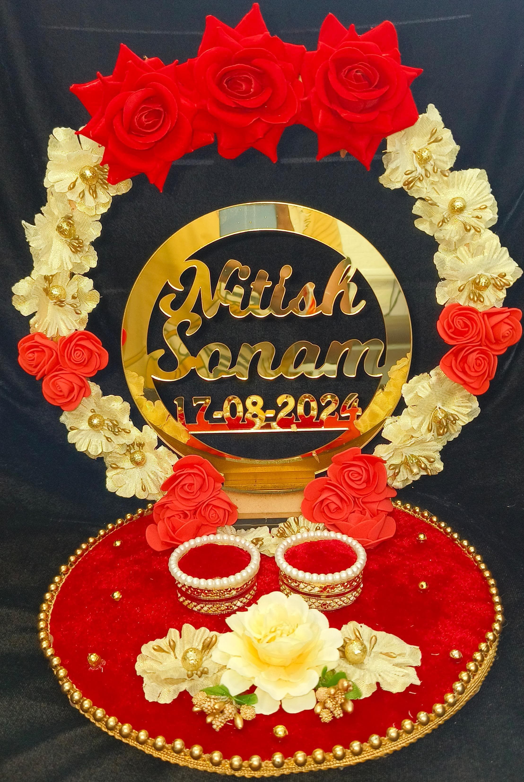 Customize Engagement Ring platter with beautiful Floral work