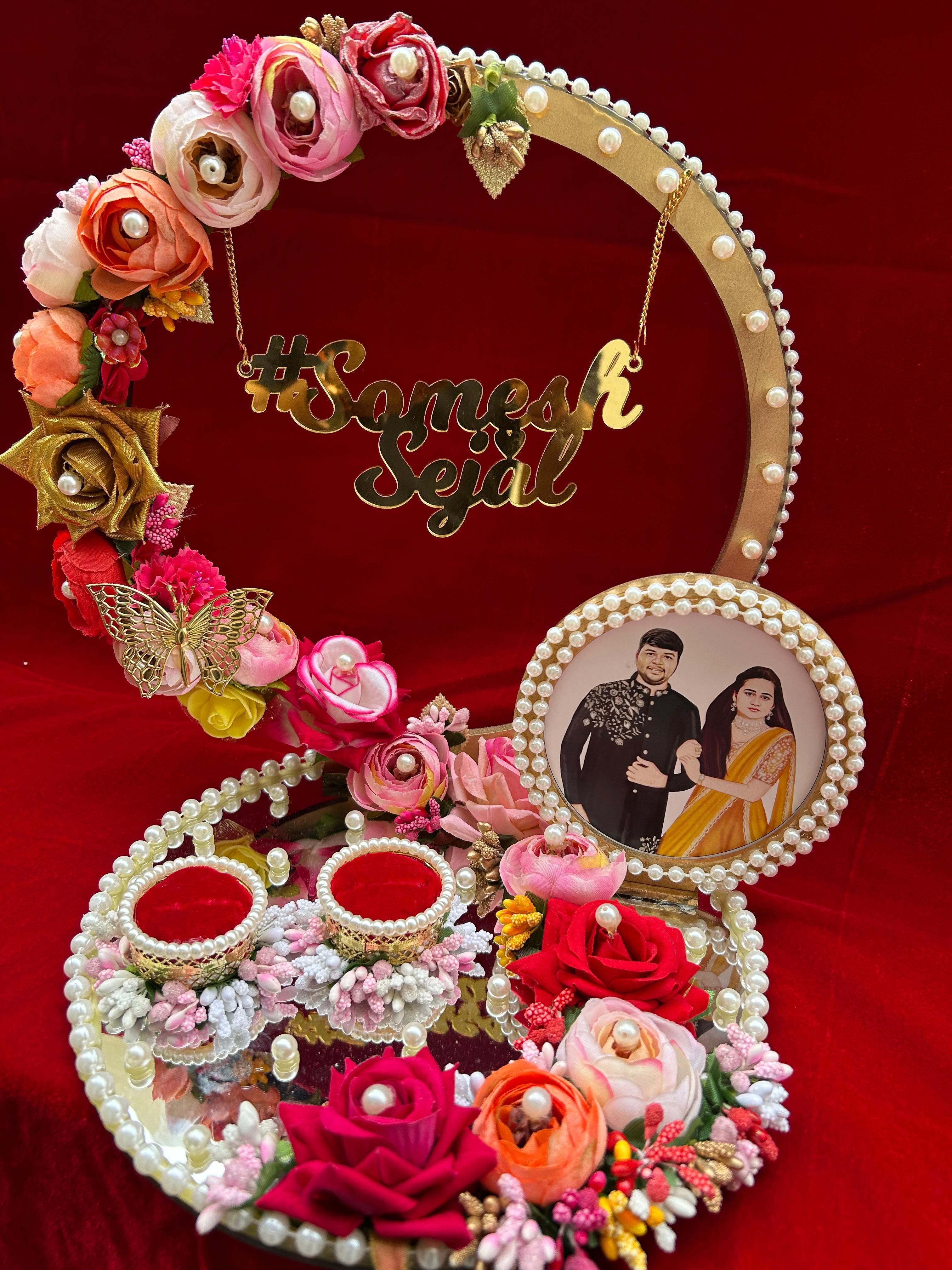 Customize Engagement Ring platter with beautiful Floral work