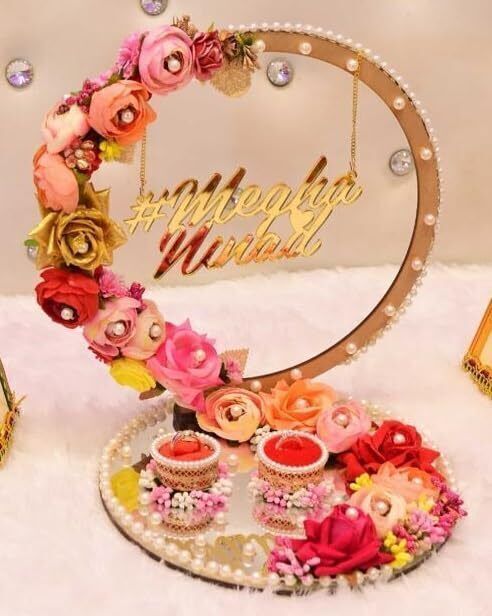 Customize Engagement Ring platter with beautiful Floral work