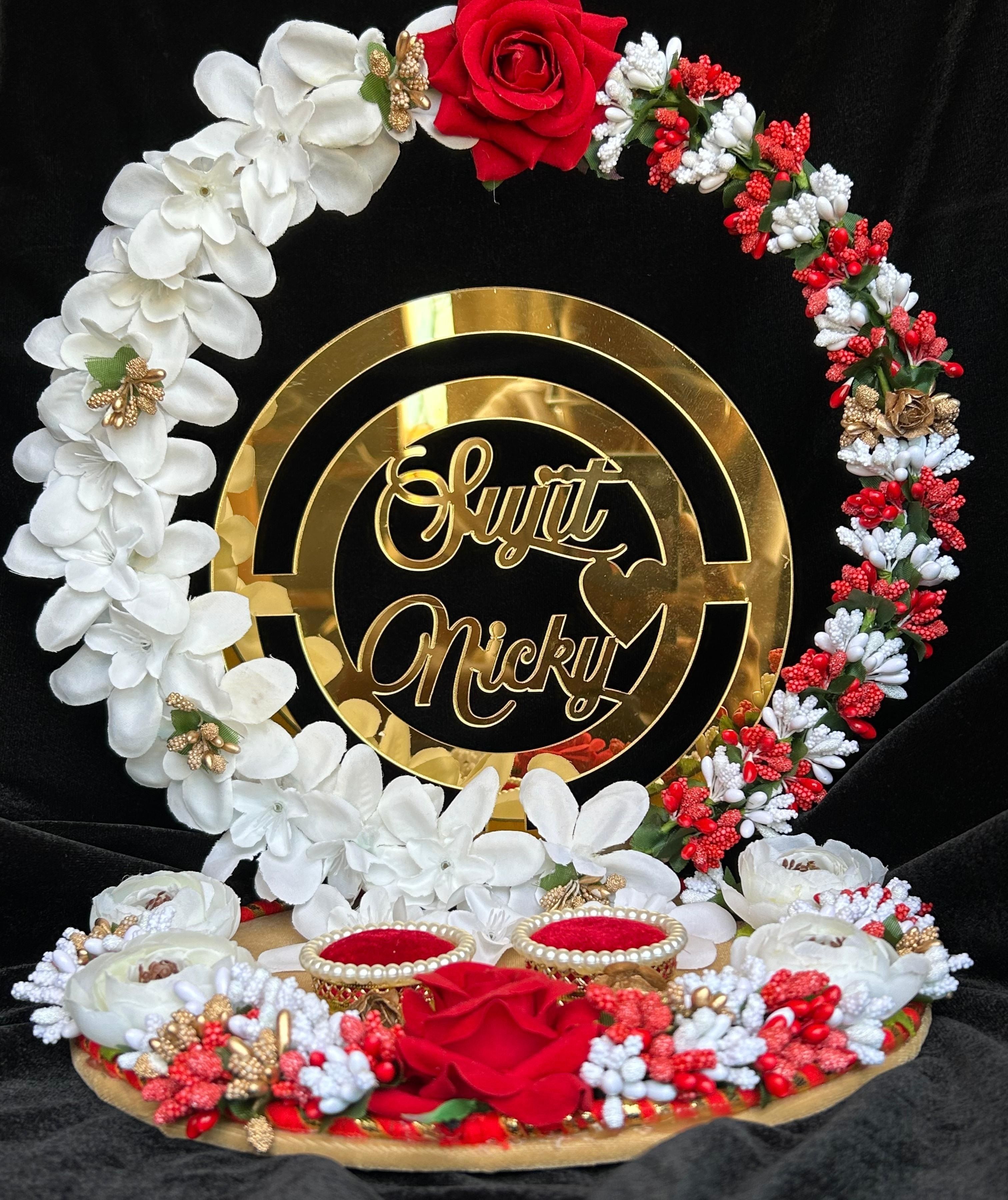 Customize Engagement Ring platter with beautiful Floral work